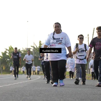 Runner Photo 7683590