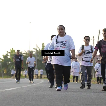 Runner Photo 7683592