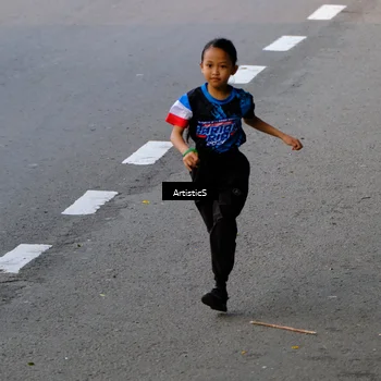 Runner Photo 7683610