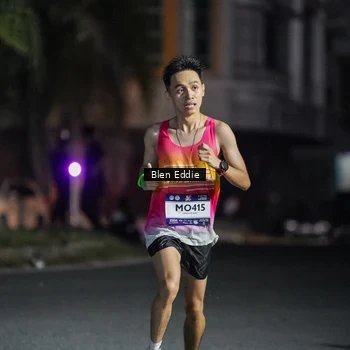 Runner Photo 7683658