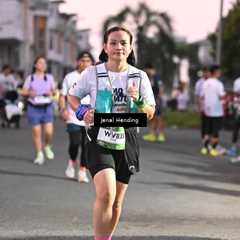 Runner Photo 7683676