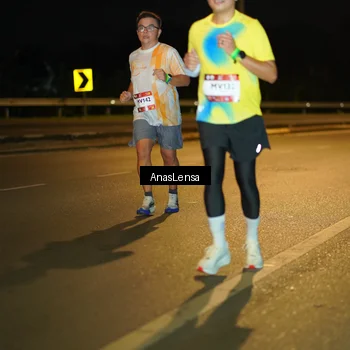 Runner Photo 7683693