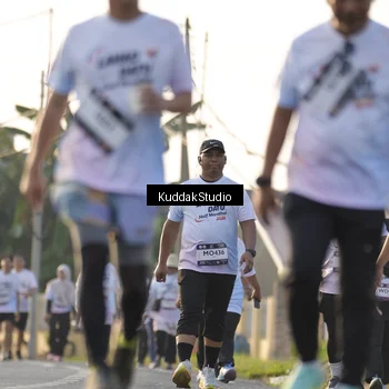 Runner Photo 7683698