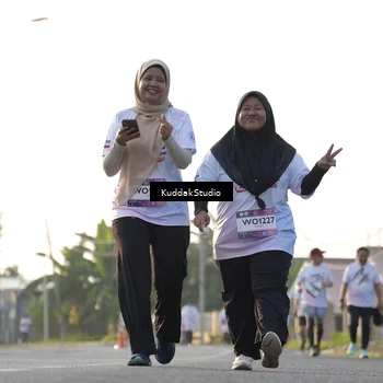 Runner Photo 7683705