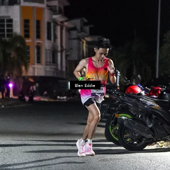 Runner Photo 7683709