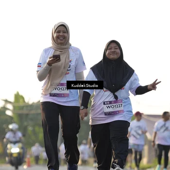 Runner Photo 7683723