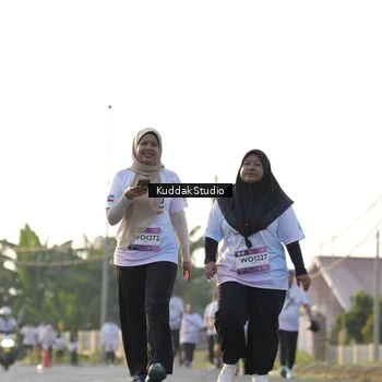Runner Photo 7683725