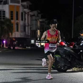 Runner Photo 7683731