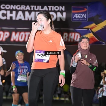 Runner Photo 7683736