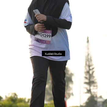 Runner Photo 7683741