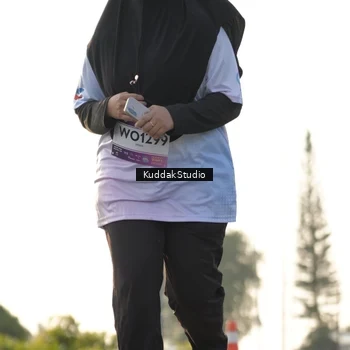 Runner Photo 7683742