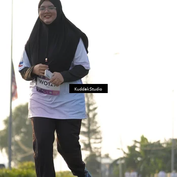 Runner Photo 7683754