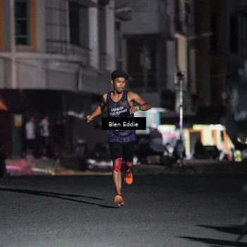 Runner Photo 7683761