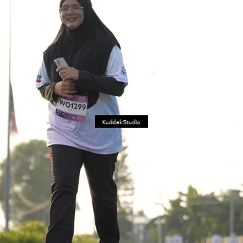 Runner Photo 7683763