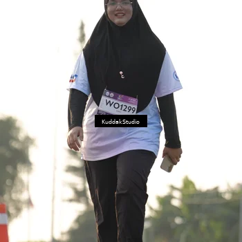 Runner Photo 7683764