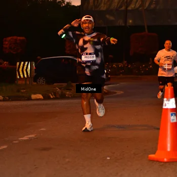 Runner Photo 7683771