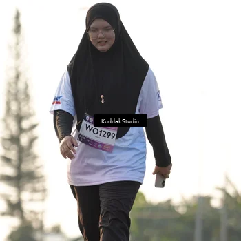 Runner Photo 7683772