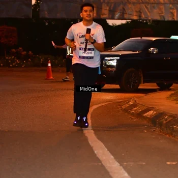 Runner Photo 7683776