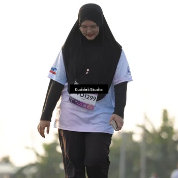 Runner Photo 7683778