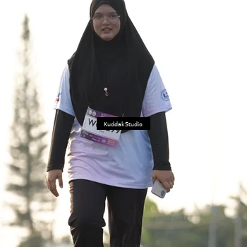 Runner Photo 7683784