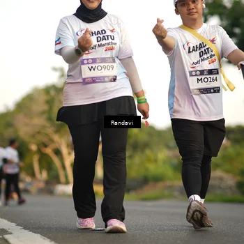 Runner Photo 7683812