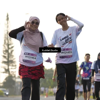 Runner Photo 7683820