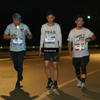 Runner Photo 7683823