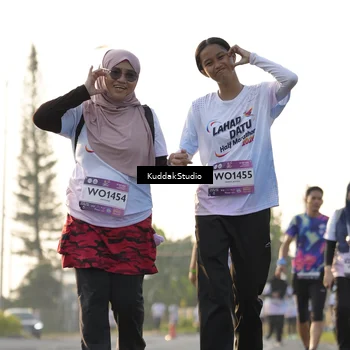 Runner Photo 7683827