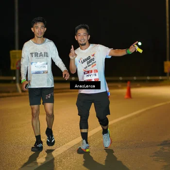 Runner Photo 7683832