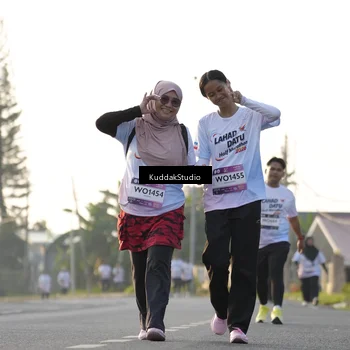 Runner Photo 7683833