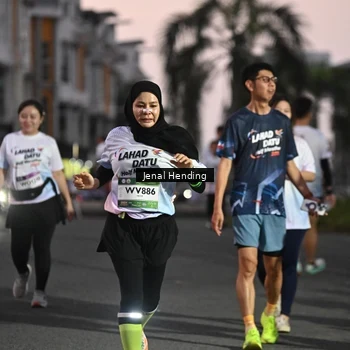 Runner Photo 7683841