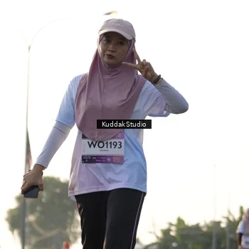 Runner Photo 7683866