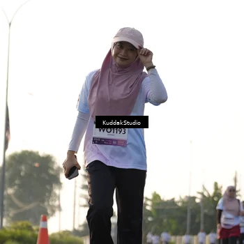 Runner Photo 7683867