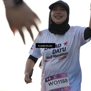 Runner Photo 7683885