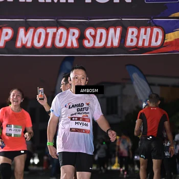 Runner Photo 7683906