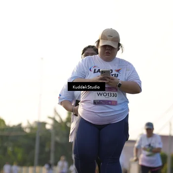 Runner Photo 7683919