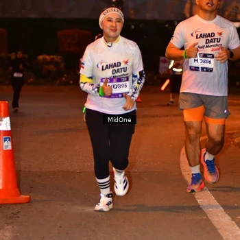 Runner Photo 7683924