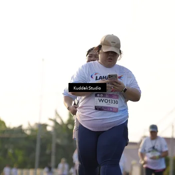 Runner Photo 7683925