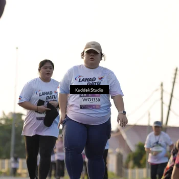 Runner Photo 7683927