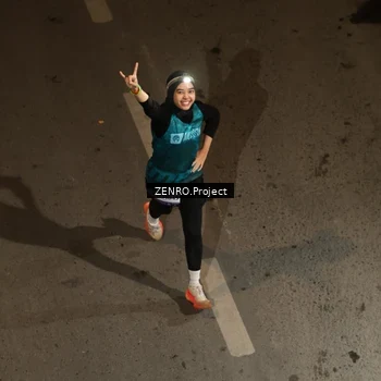 Runner Photo 7683936