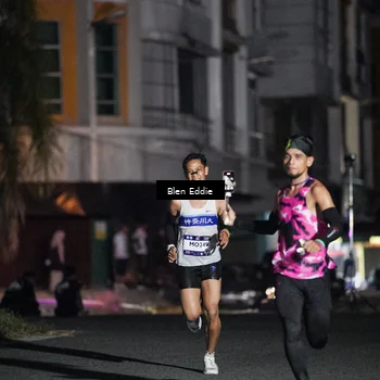 Runner Photo 7683941