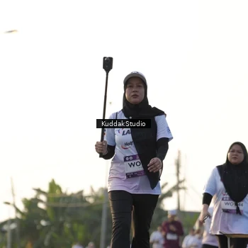 Runner Photo 7683943