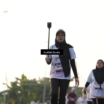 Runner Photo 7683947