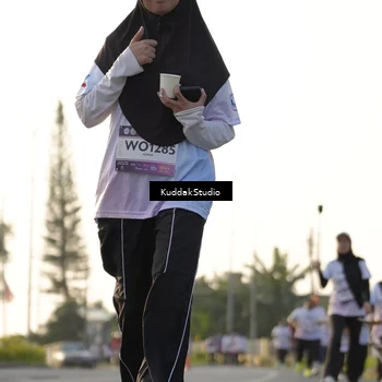Runner Photo 7683949