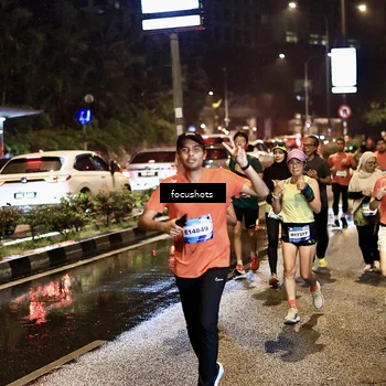 Runner Photo 7683952