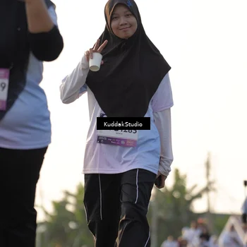 Runner Photo 7683956