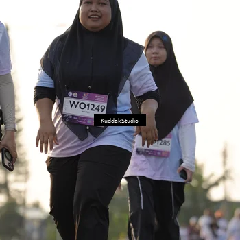Runner Photo 7683966
