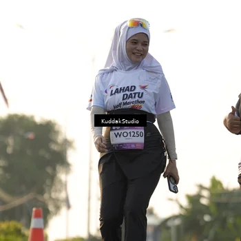Runner Photo 7683973