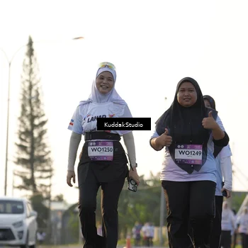 Runner Photo 7683982