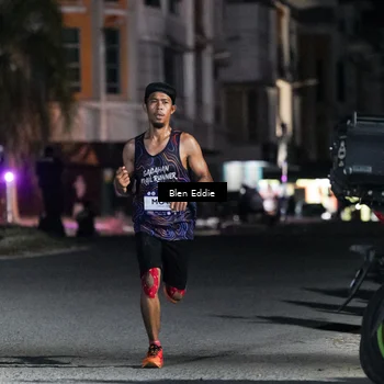 Runner Photo 7683994